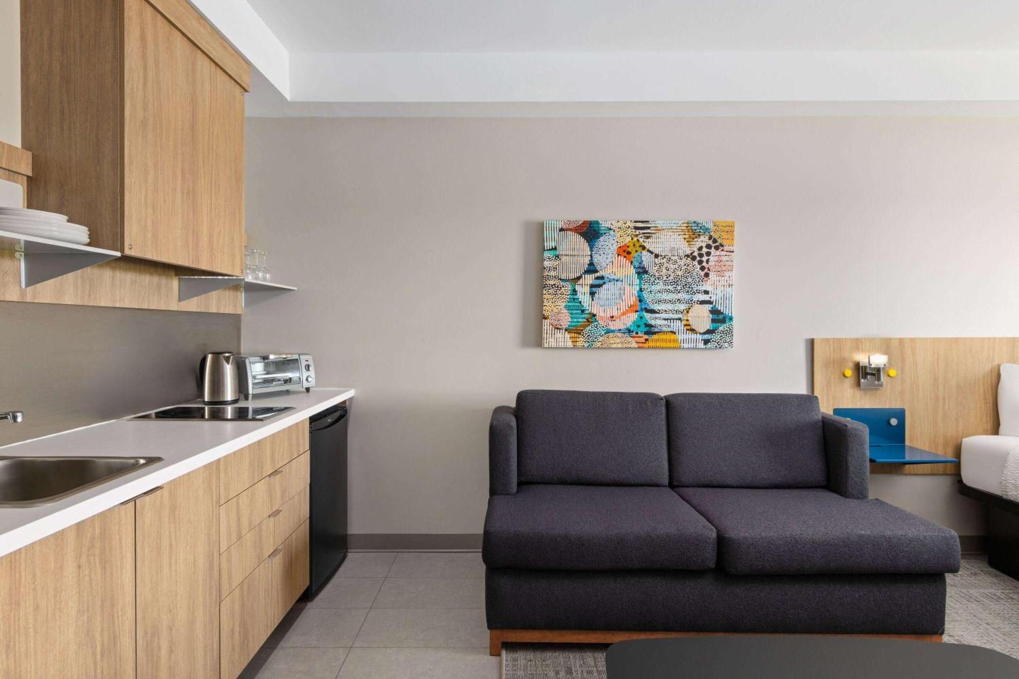 Microtel Inn & Suites By Wyndham Lachute Extérieur photo